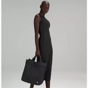 Lululemon black tote shoulder bag
